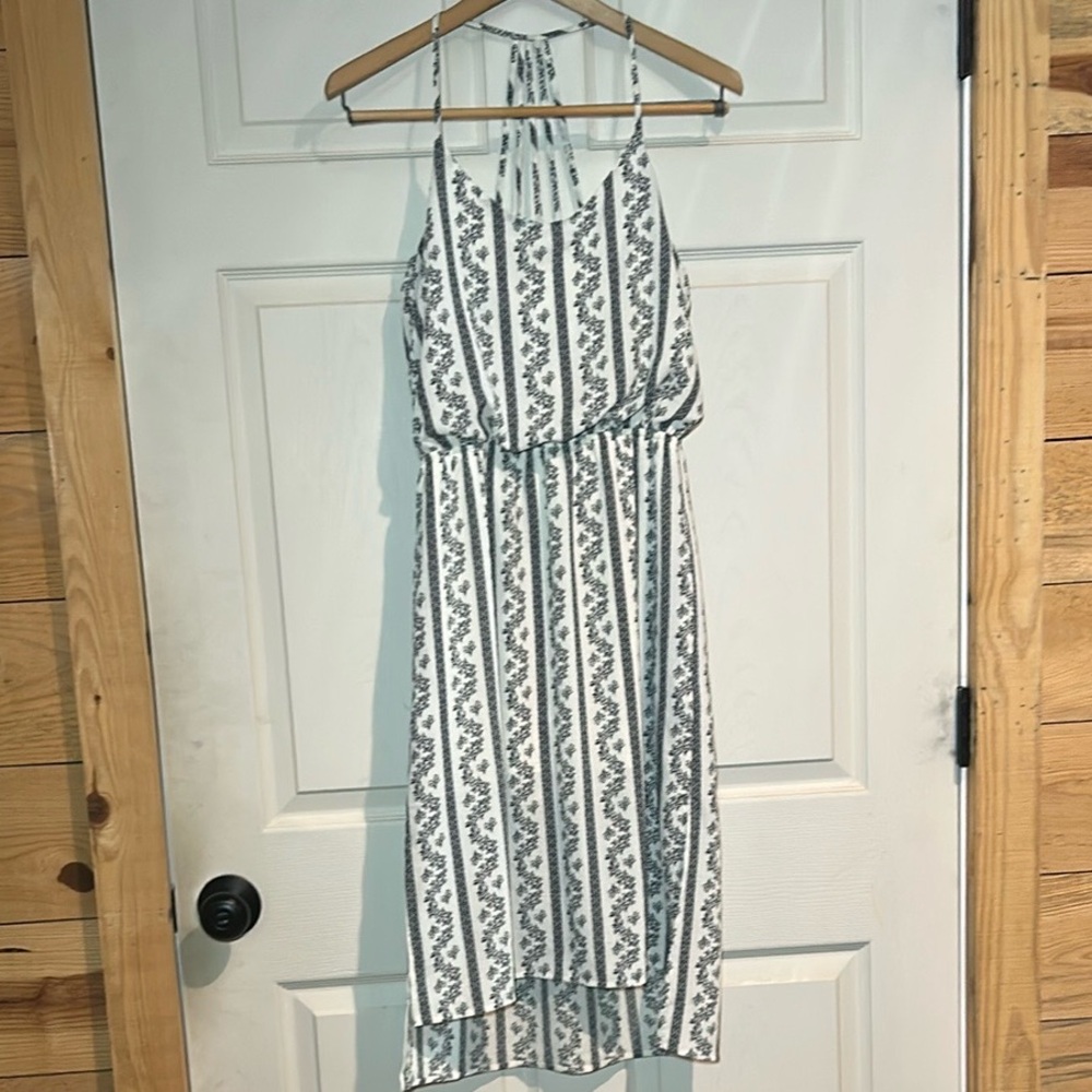 Mimi Chica Black and White Floral Midi Dress